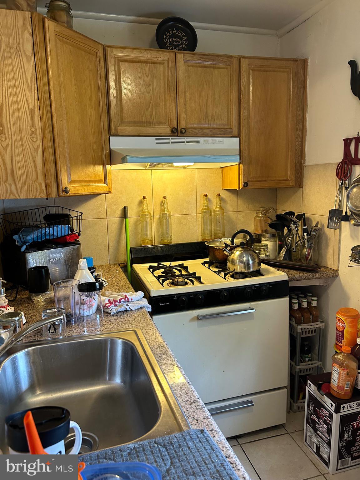WEST OAK LANE - Residential Income