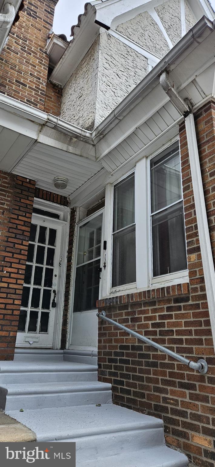 WEST OAK LANE - Residential Income