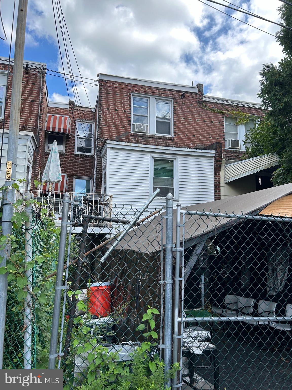 WEST OAK LANE - Residential Income
