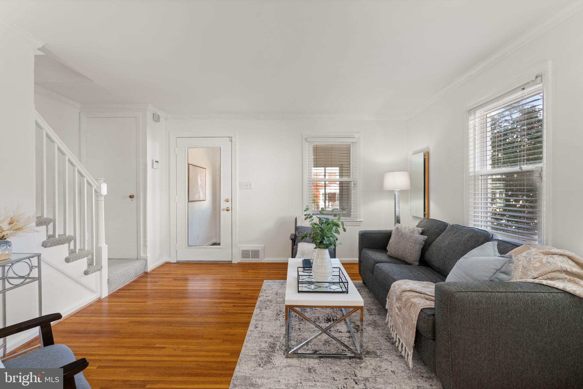 JEFFERSON MANOR - Residential