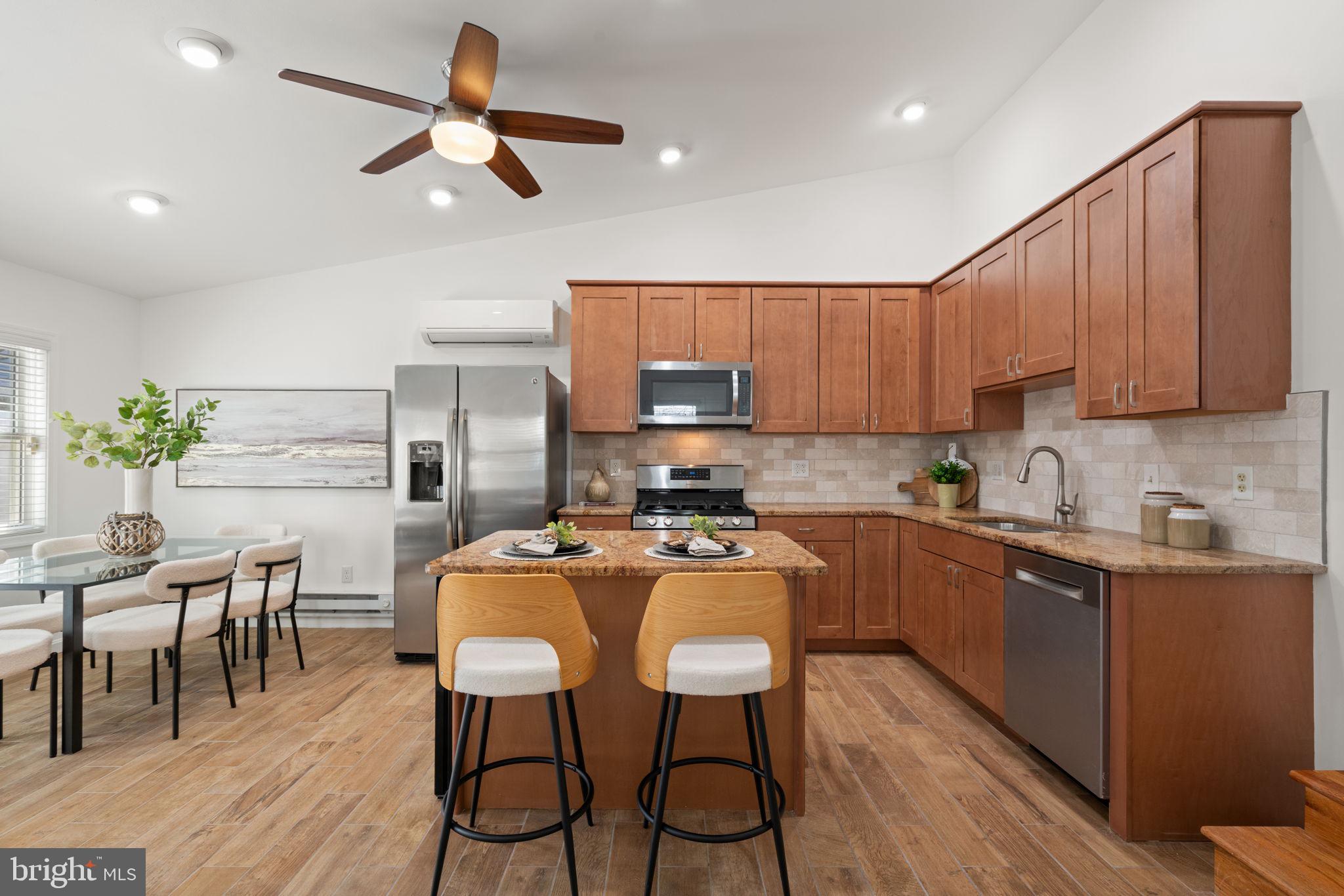 JEFFERSON MANOR - Residential