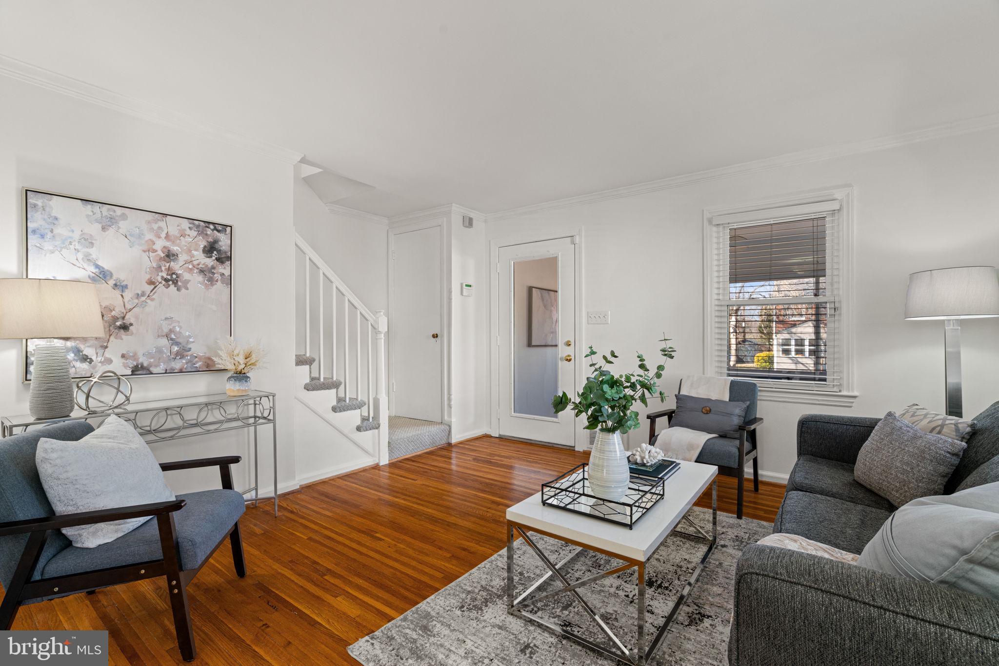 JEFFERSON MANOR - Residential