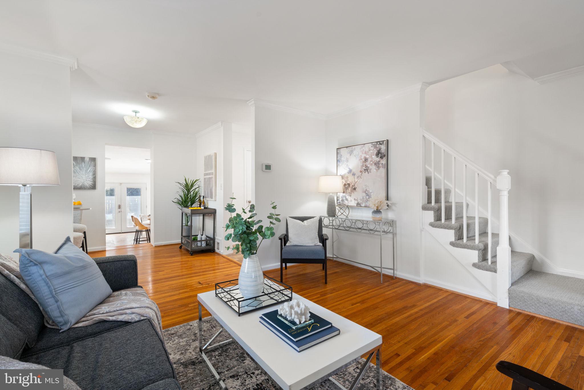 JEFFERSON MANOR - Residential