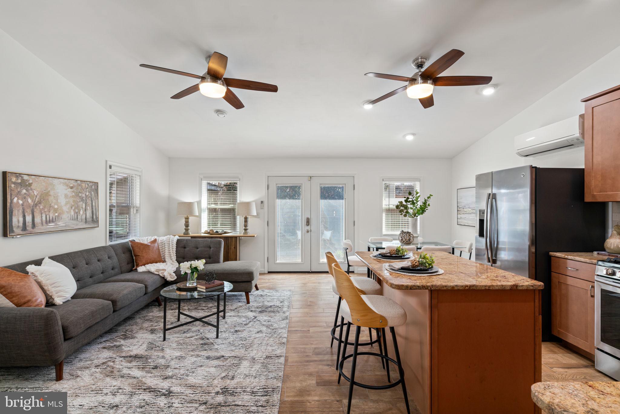 JEFFERSON MANOR - Residential