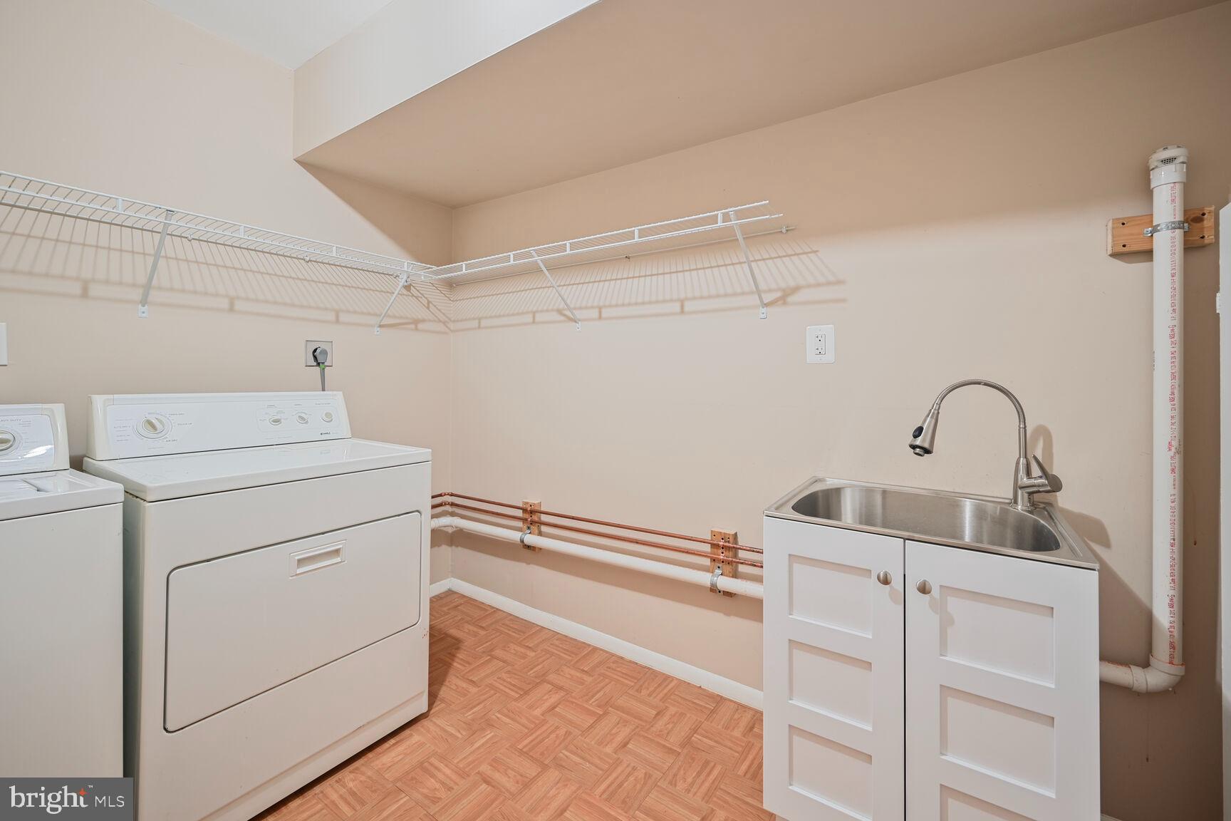 FOREST ESTATES - Residential