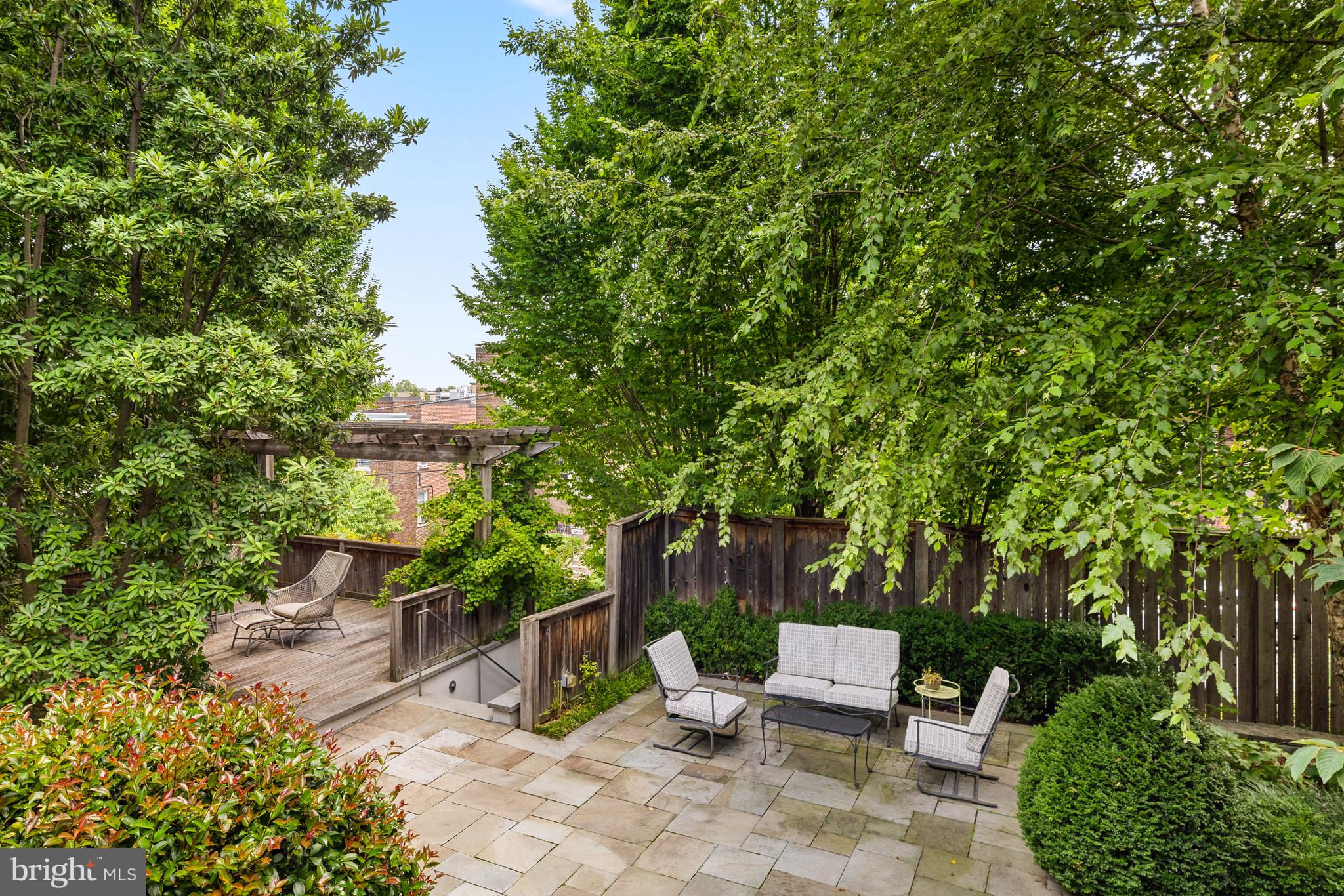 CLEVELAND PARK - Residential
