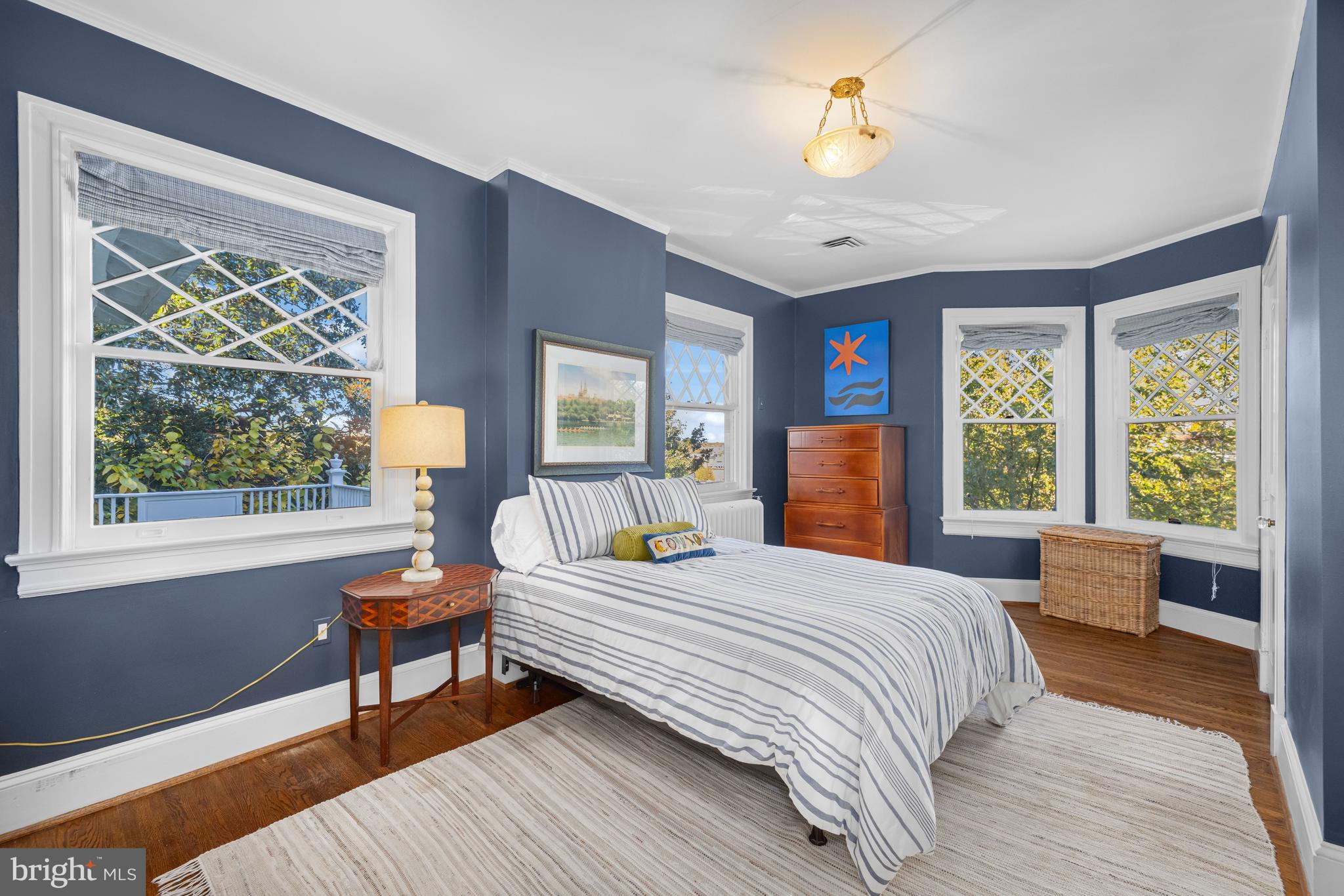 CLEVELAND PARK - Residential