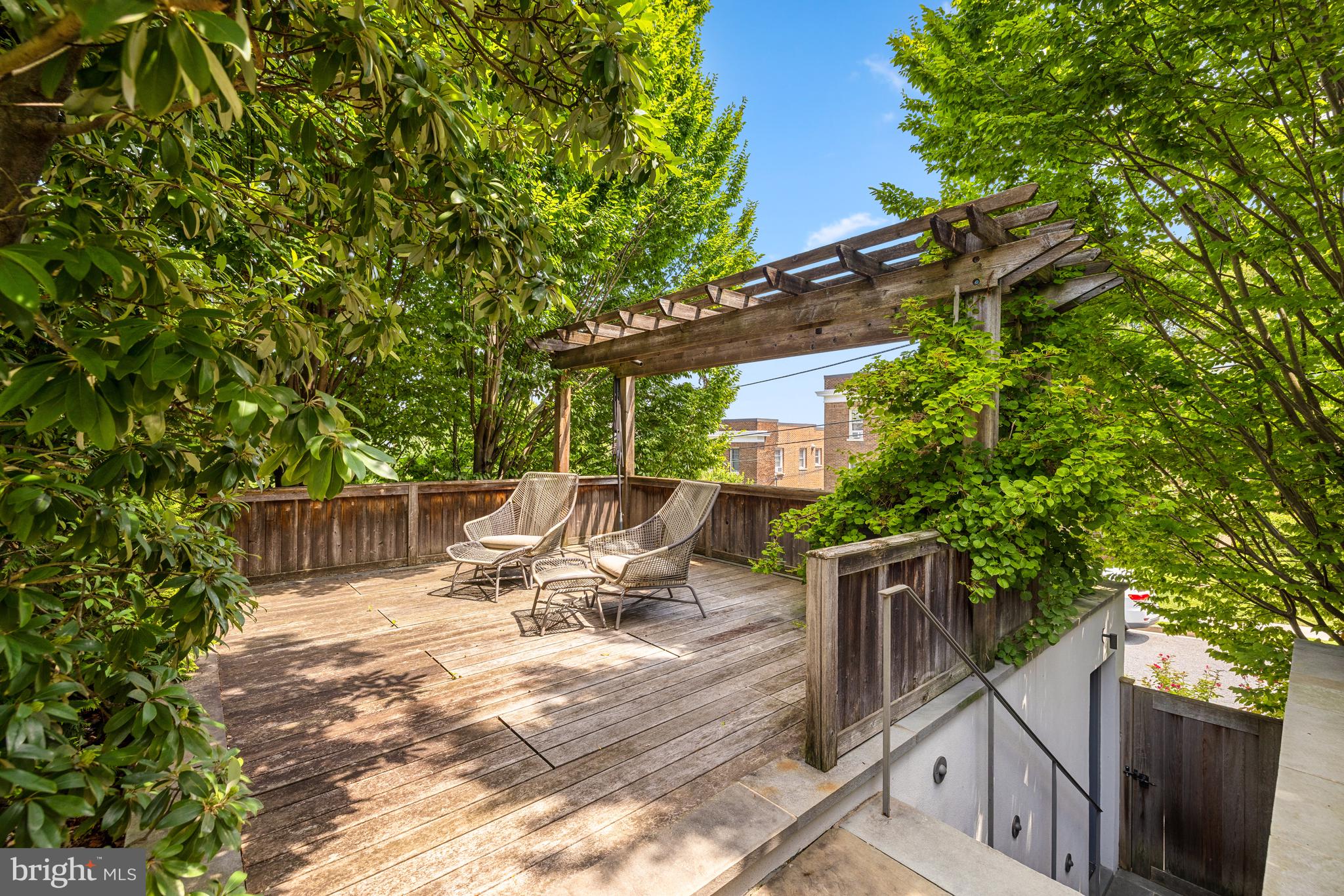 CLEVELAND PARK - Residential