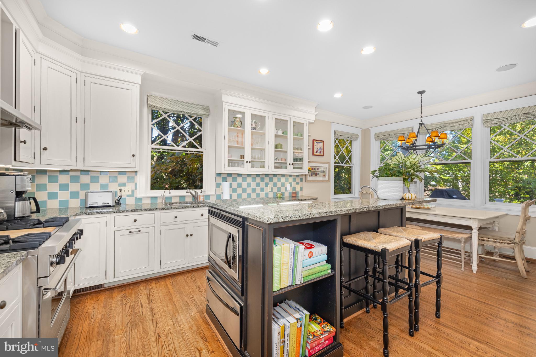 CLEVELAND PARK - Residential