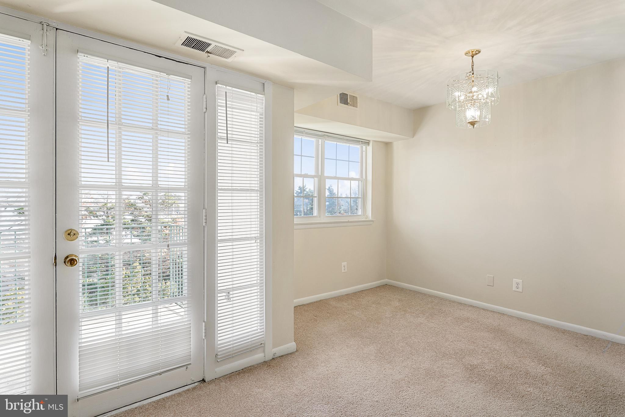 SPRINGFIELD GREEN - Residential