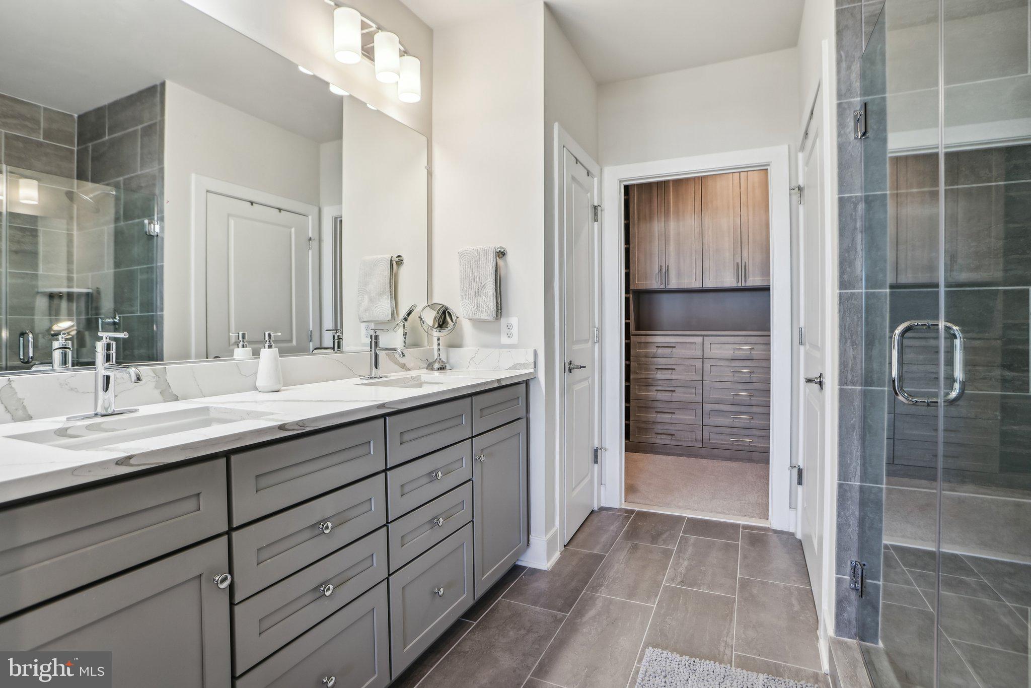 THE FLATS AT NATIONAL HARBOR - Residential