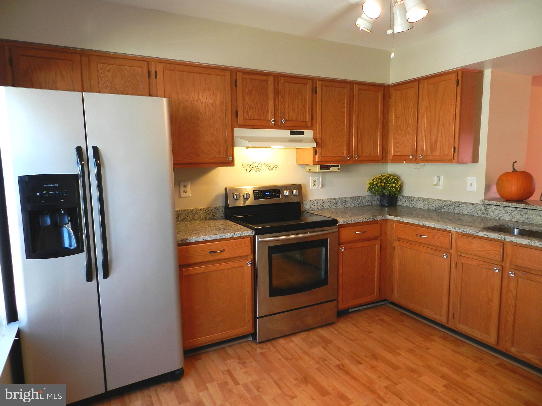 WILLIAMSTOWN - Residential