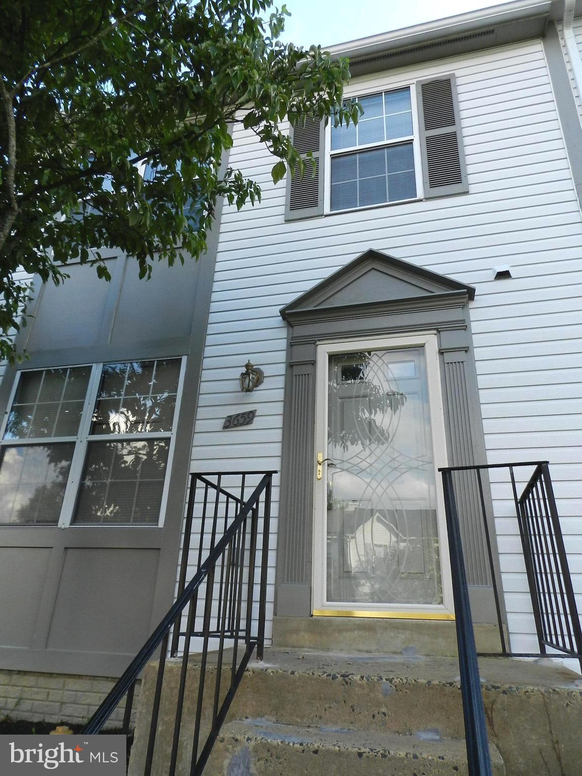 WILLIAMSTOWN - Residential