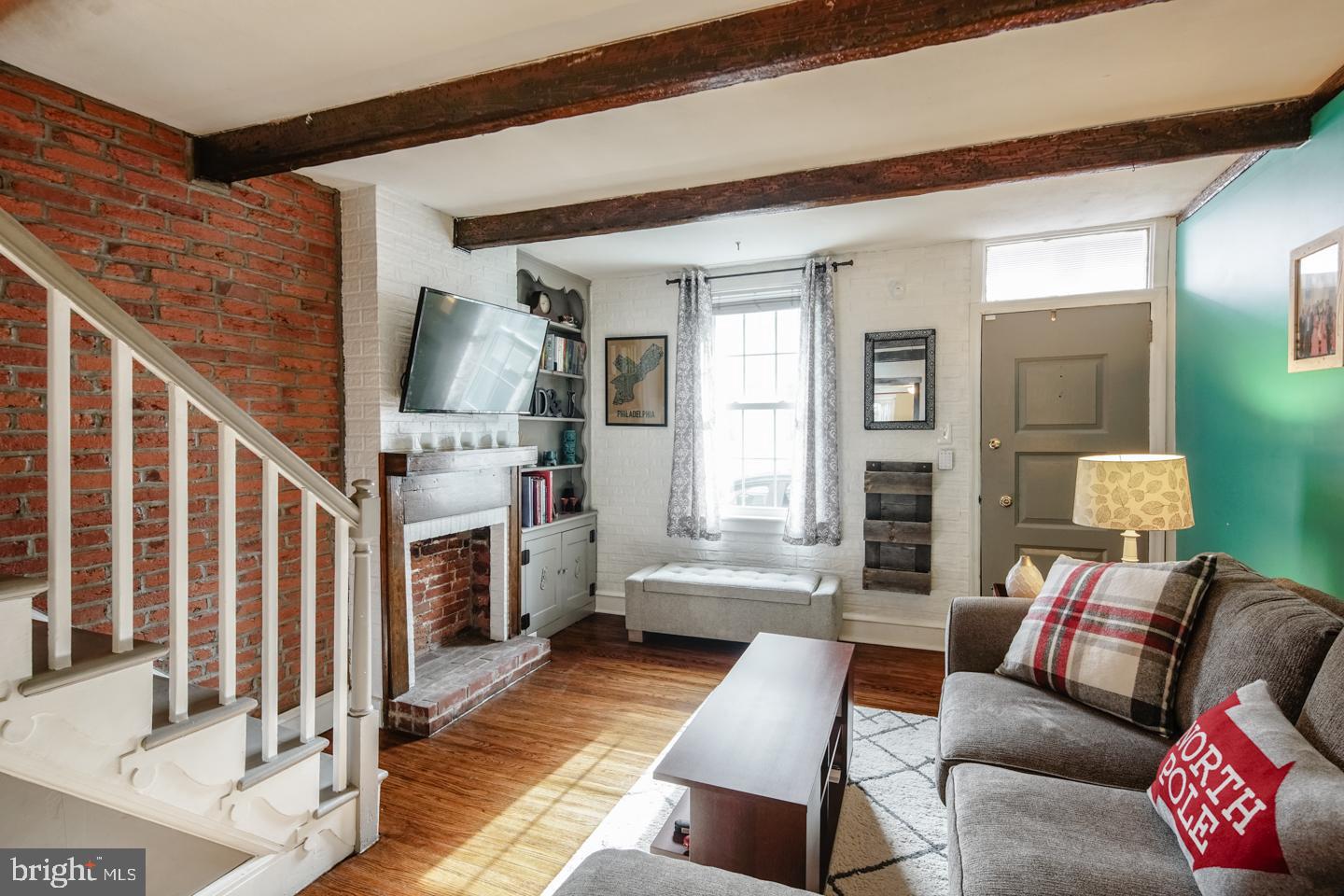 DICKINSON NARROWS - Residential Lease