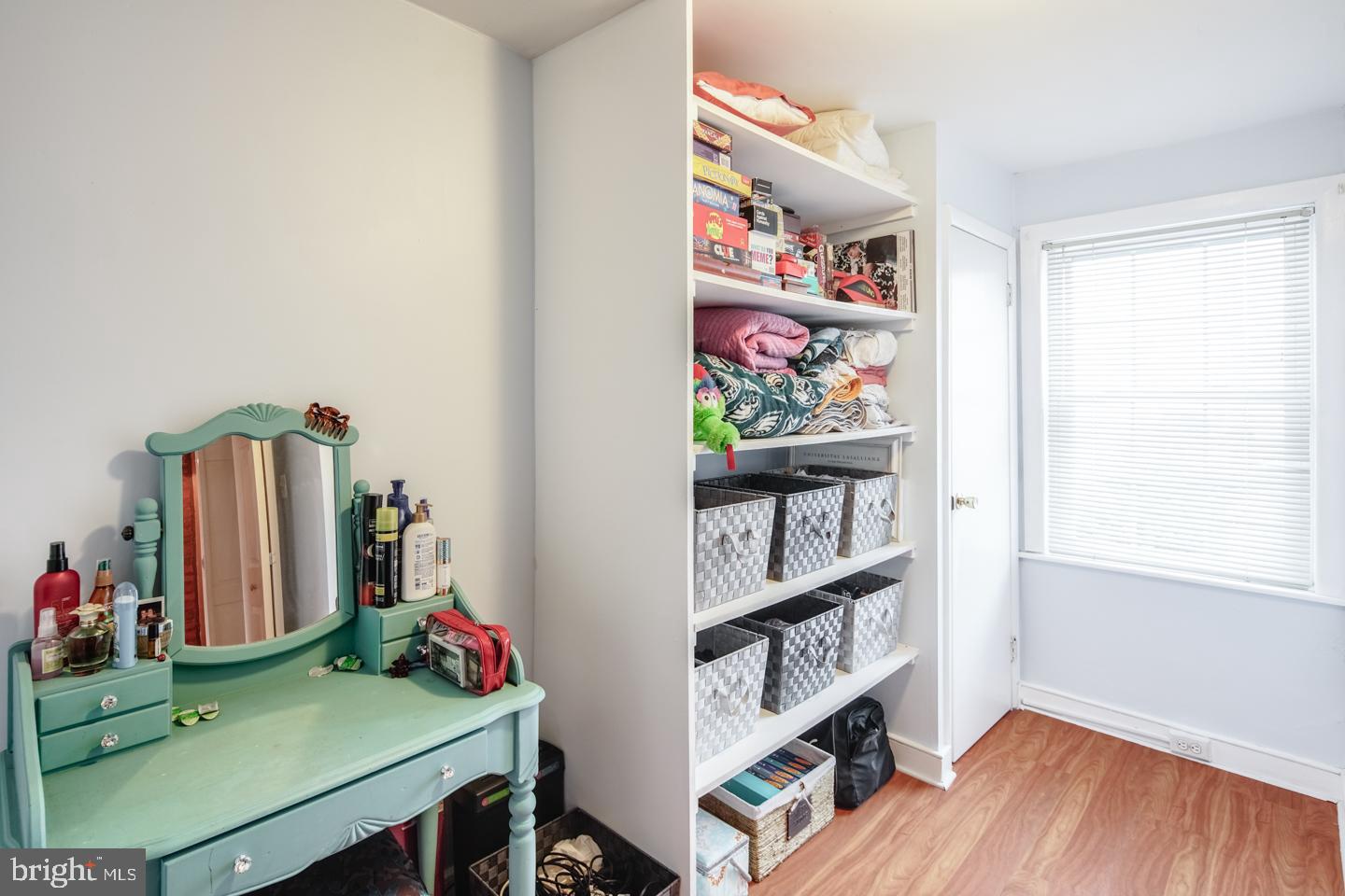 DICKINSON NARROWS - Residential Lease