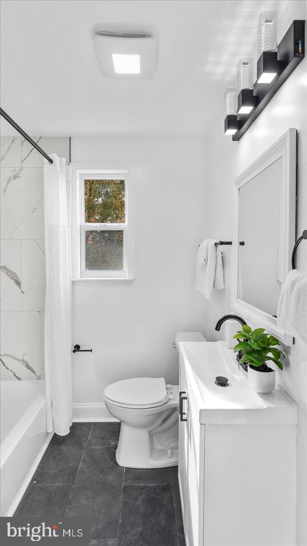 DUNDALK - Residential Lease