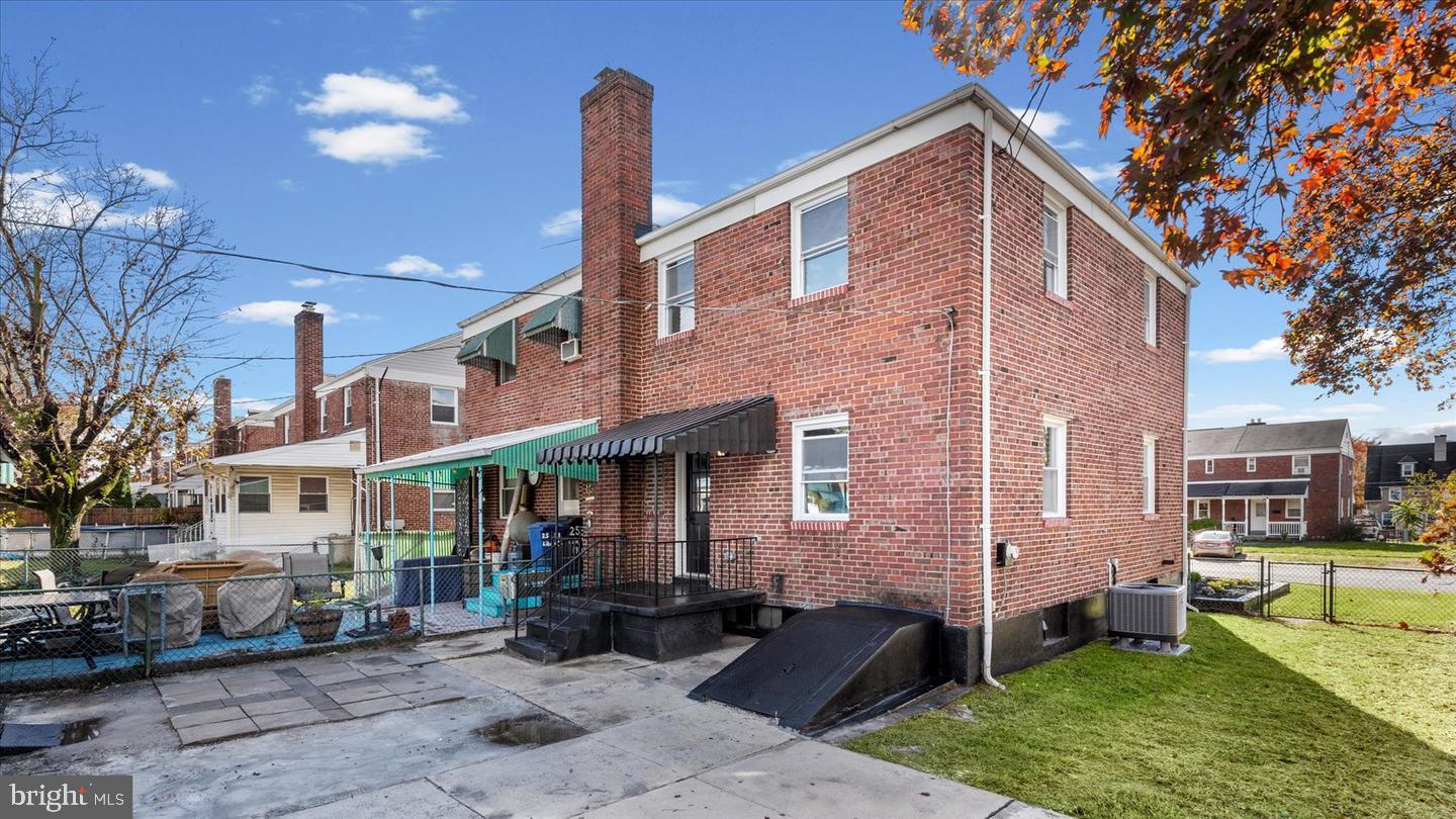 DUNDALK - Residential Lease