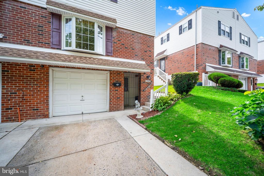 Photo of 13049 Lindsay Street, PHILADELPHIA, PA 19116 (MLS # PAPH2542792)