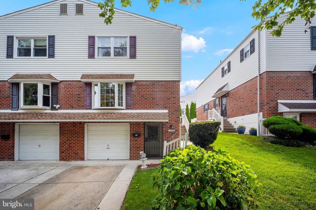 Photo of 13049 Lindsay Street, PHILADELPHIA, PA 19116 (MLS # PAPH2542792)