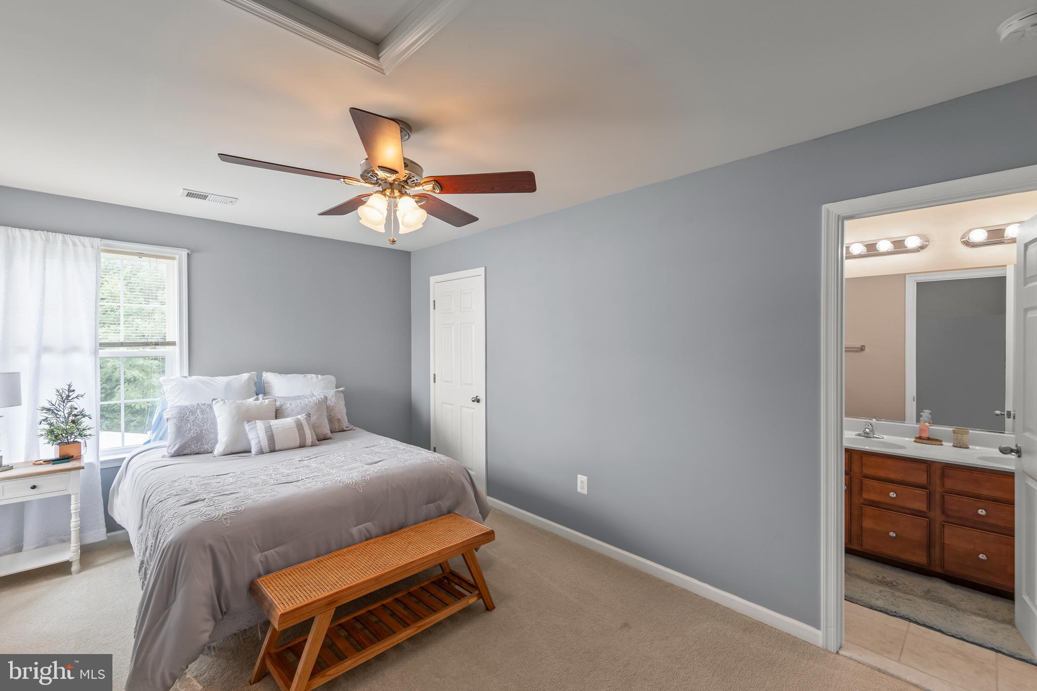 ROLLING HILLS ESTATES - Residential