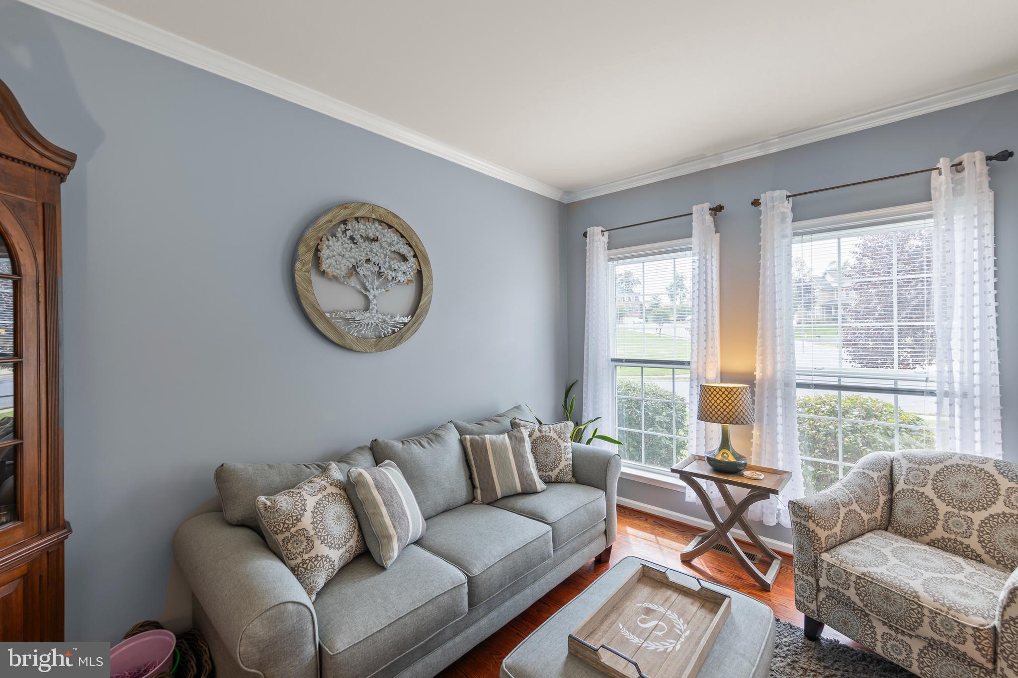 ROLLING HILLS ESTATES - Residential