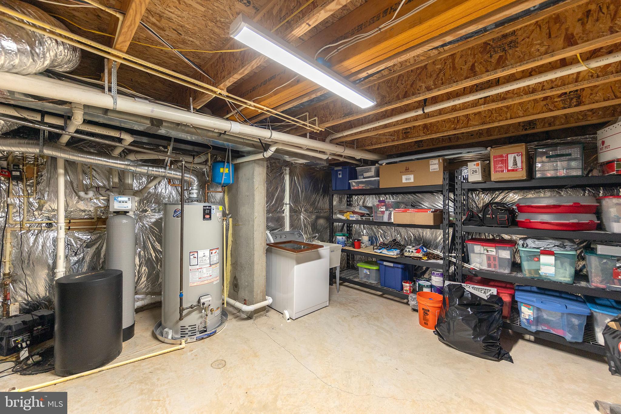 ROLLING HILLS ESTATES - Residential