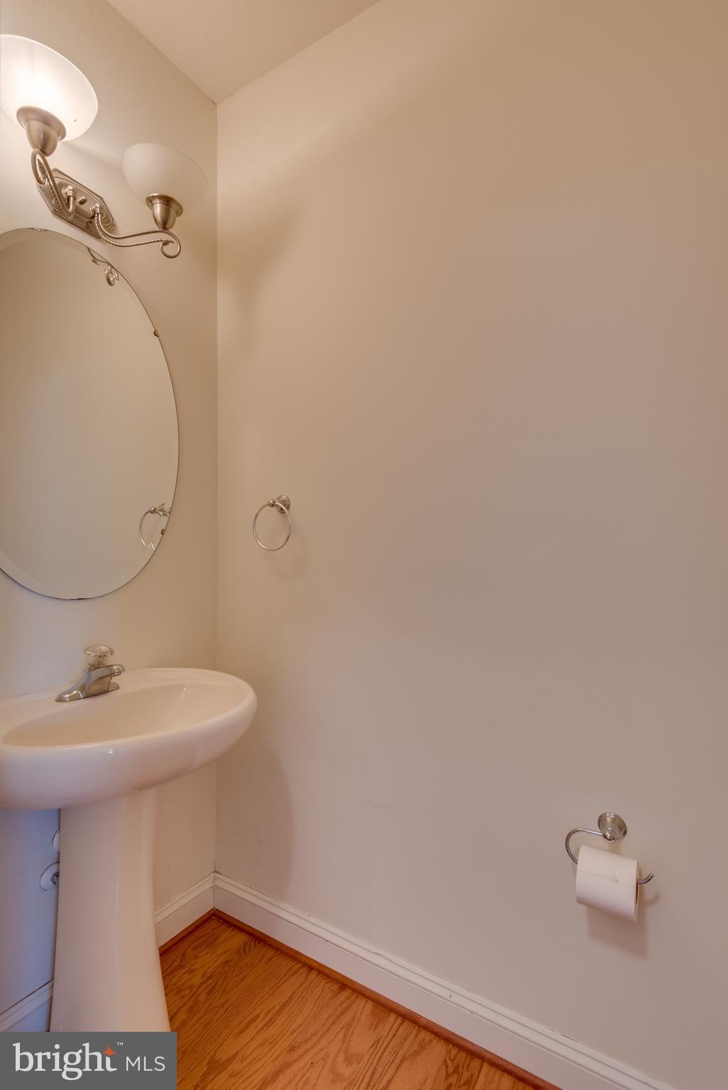 LEONARDS GRANT - Residential Lease