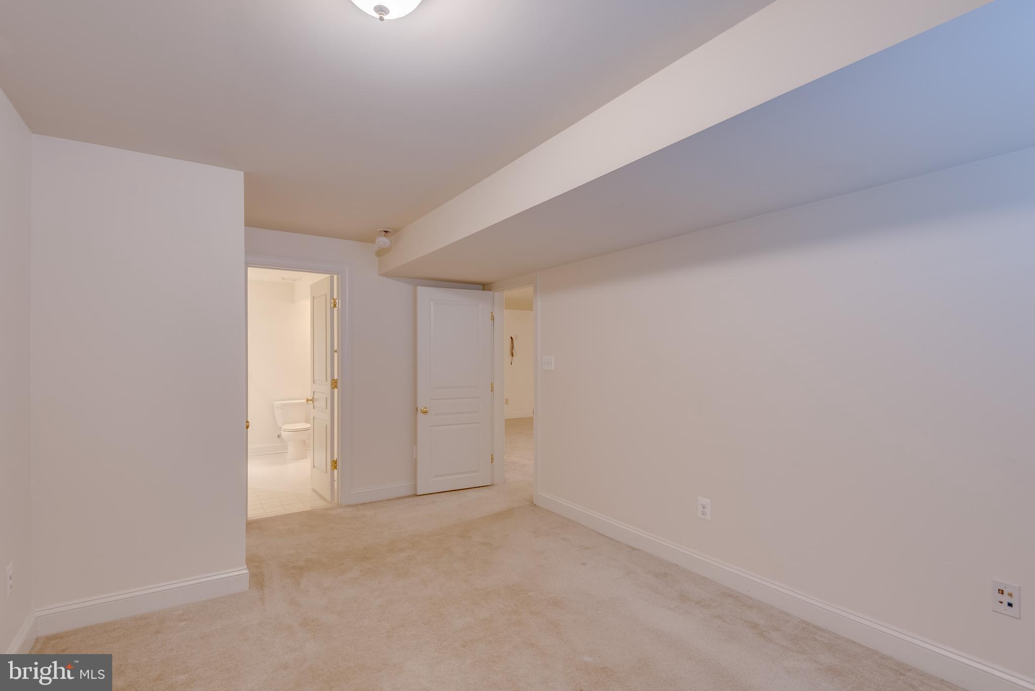 LEONARDS GRANT - Residential Lease