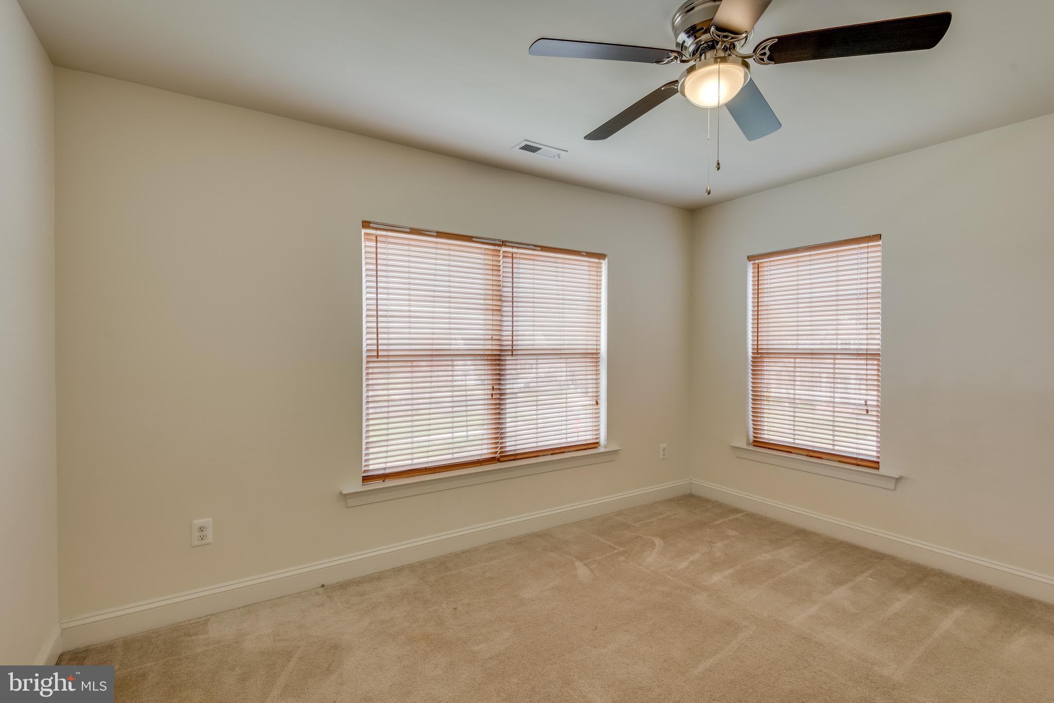 LEONARDS GRANT - Residential Lease