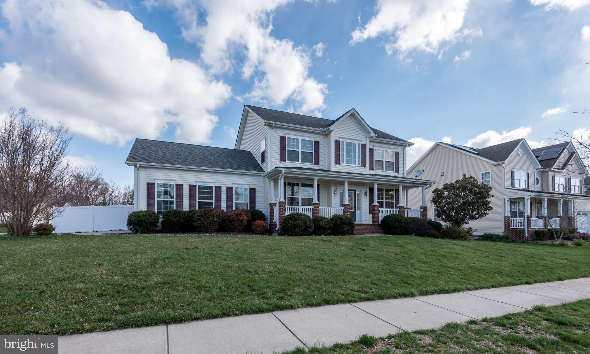 LEONARDS GRANT - Residential Lease