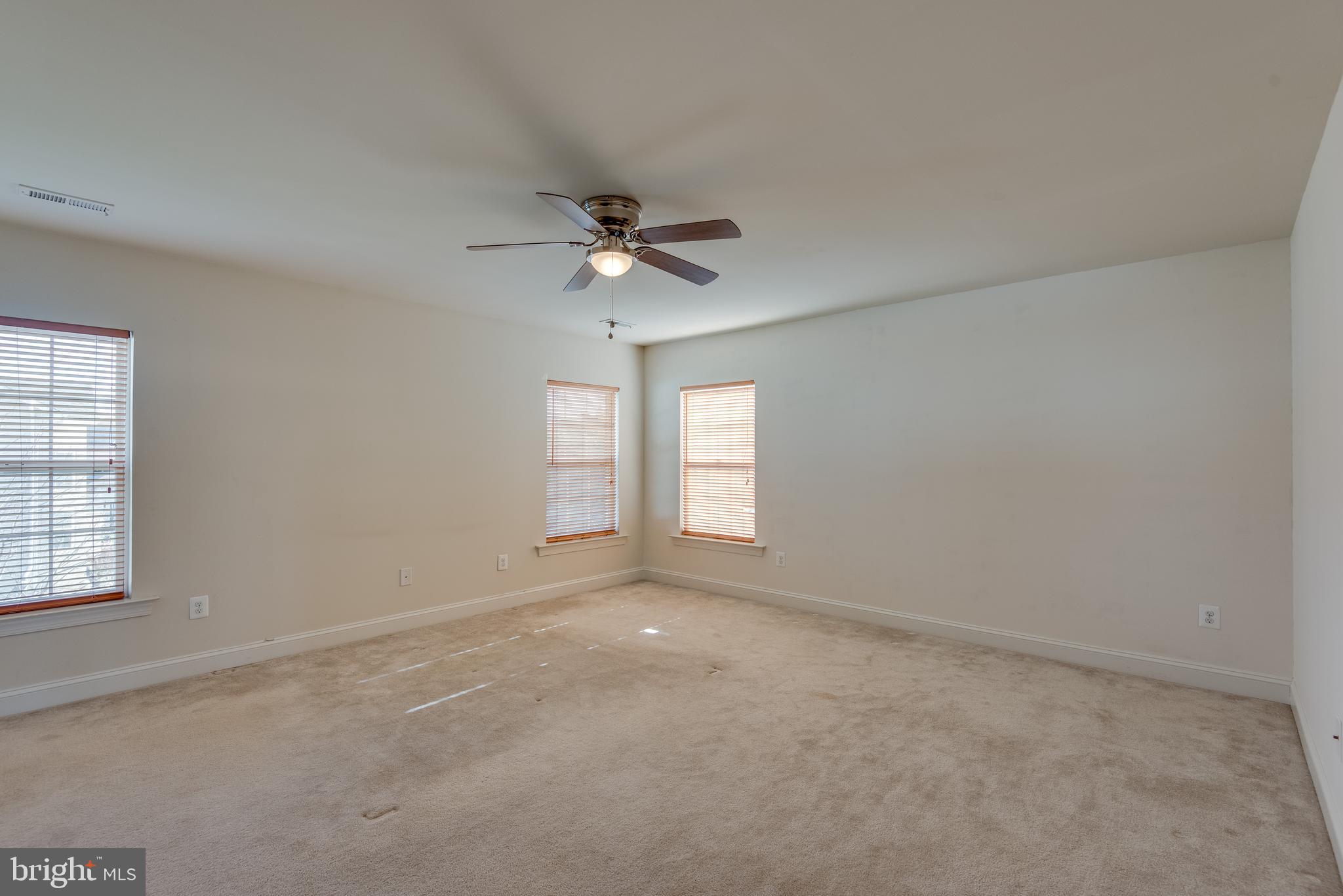 LEONARDS GRANT - Residential Lease