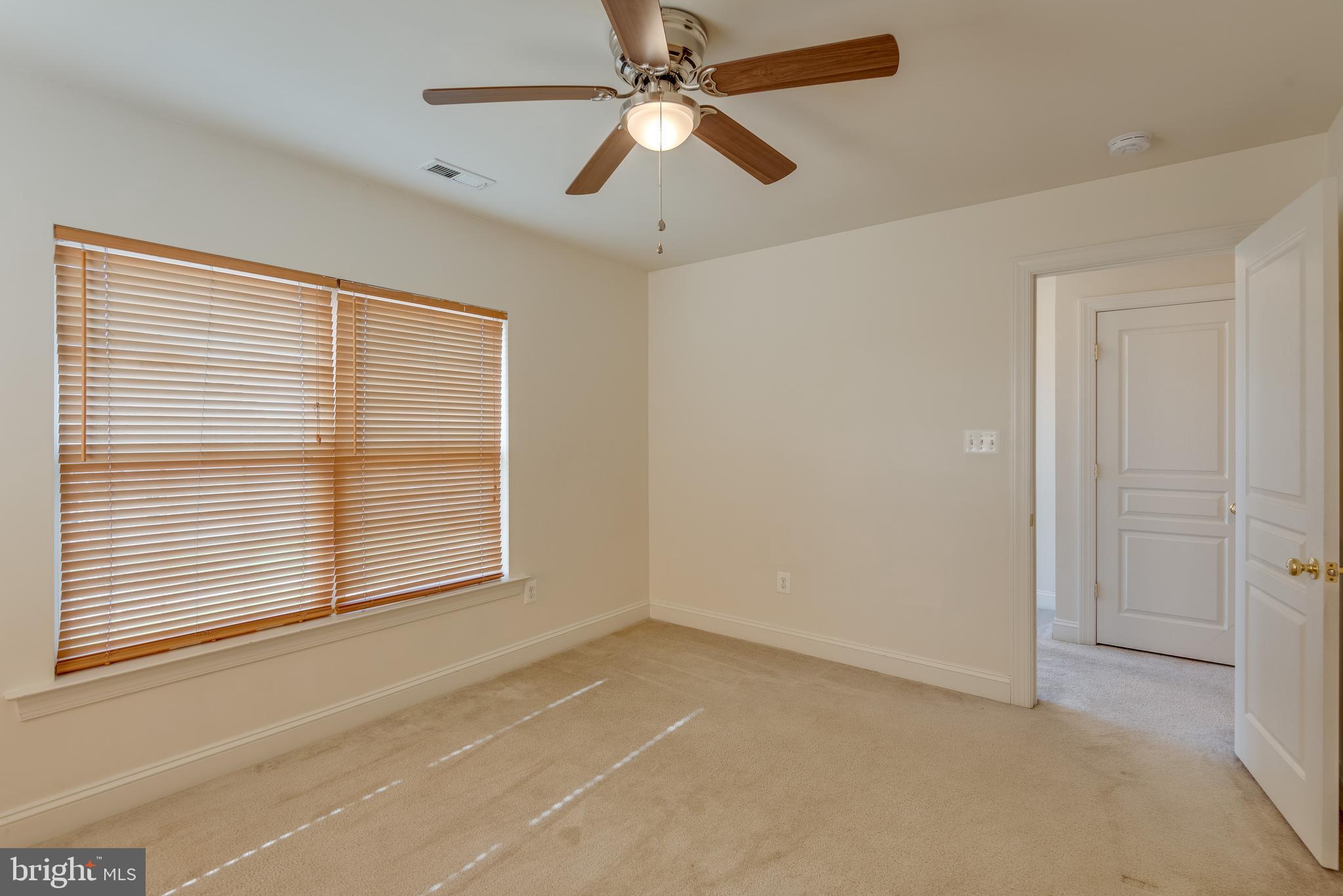 LEONARDS GRANT - Residential Lease