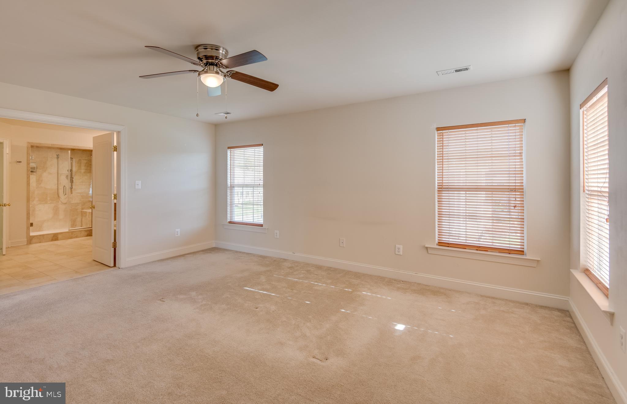 LEONARDS GRANT - Residential Lease