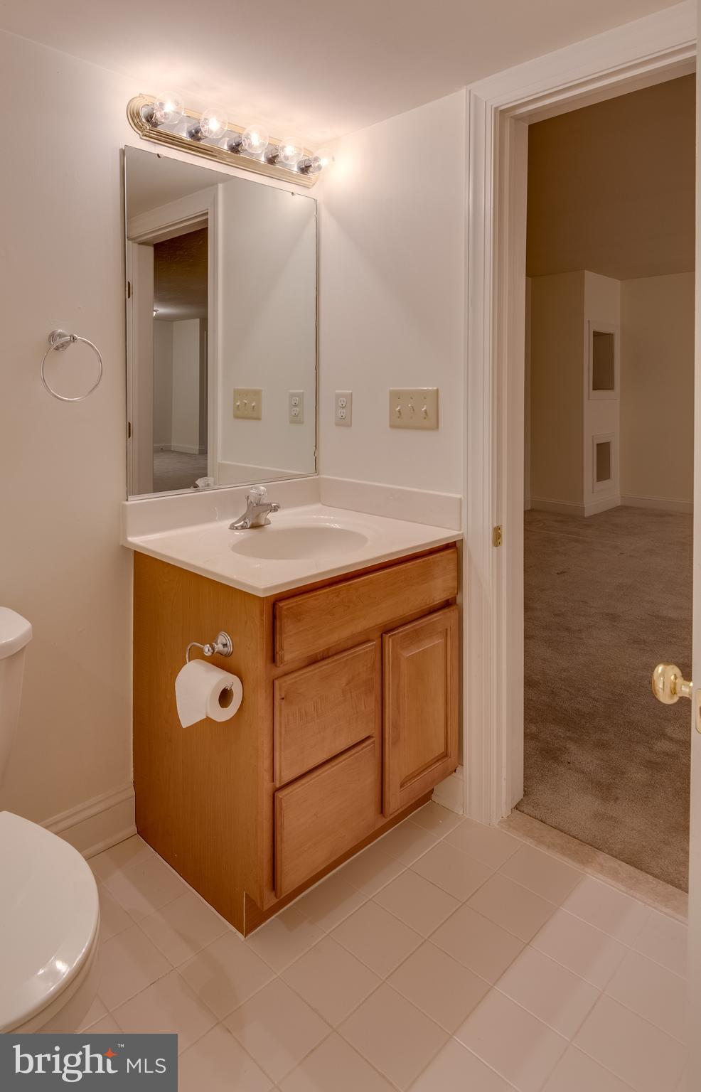 LEONARDS GRANT - Residential Lease