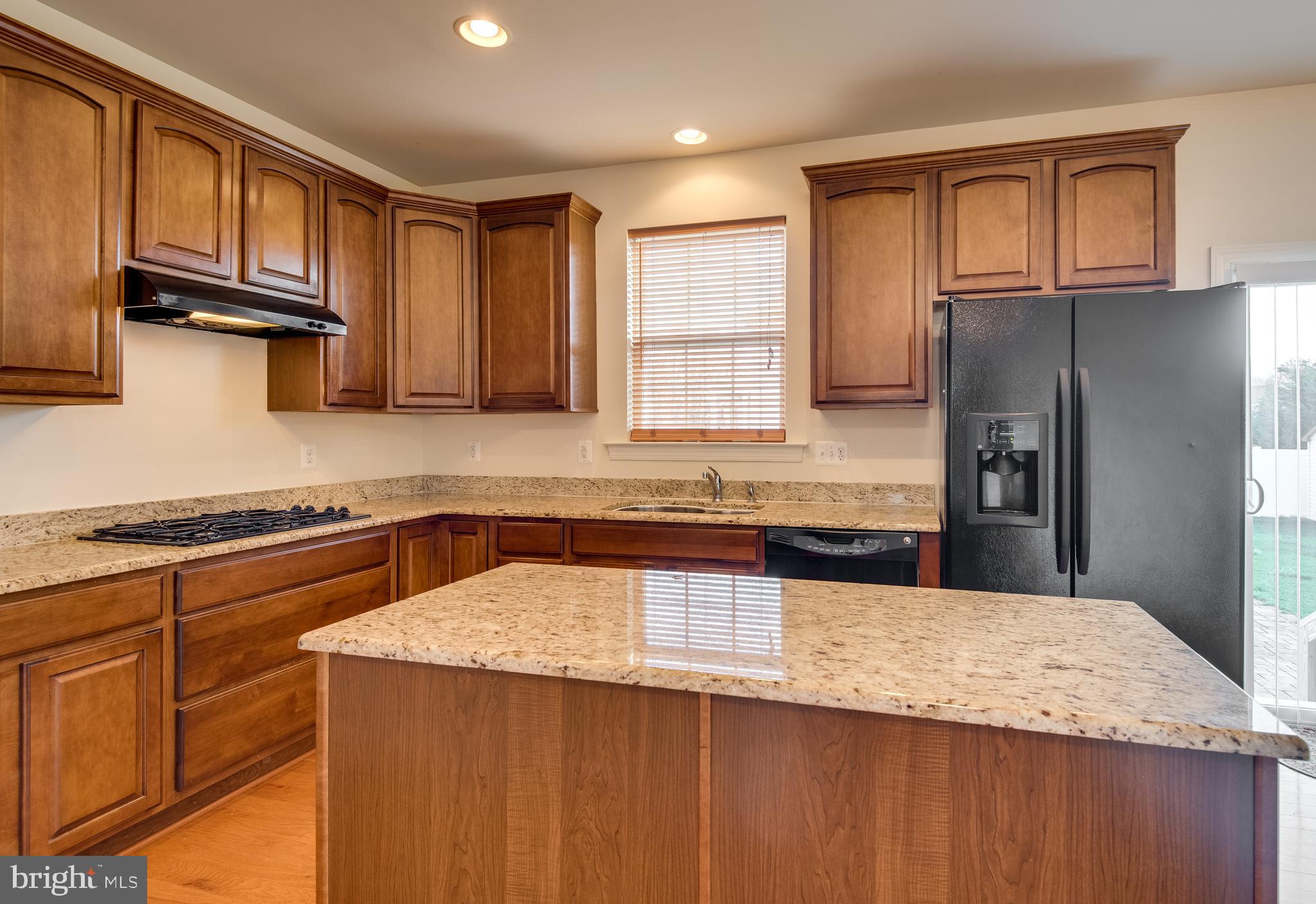 LEONARDS GRANT - Residential Lease