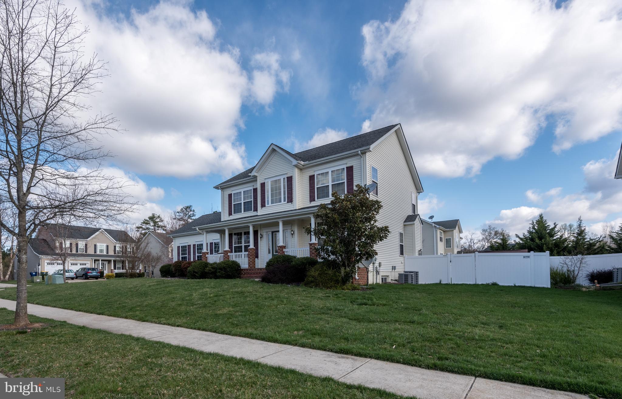 LEONARDS GRANT - Residential Lease