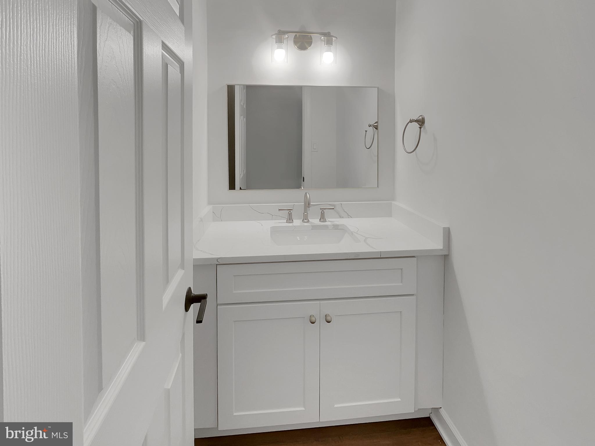 STONEYBROOKE - Residential