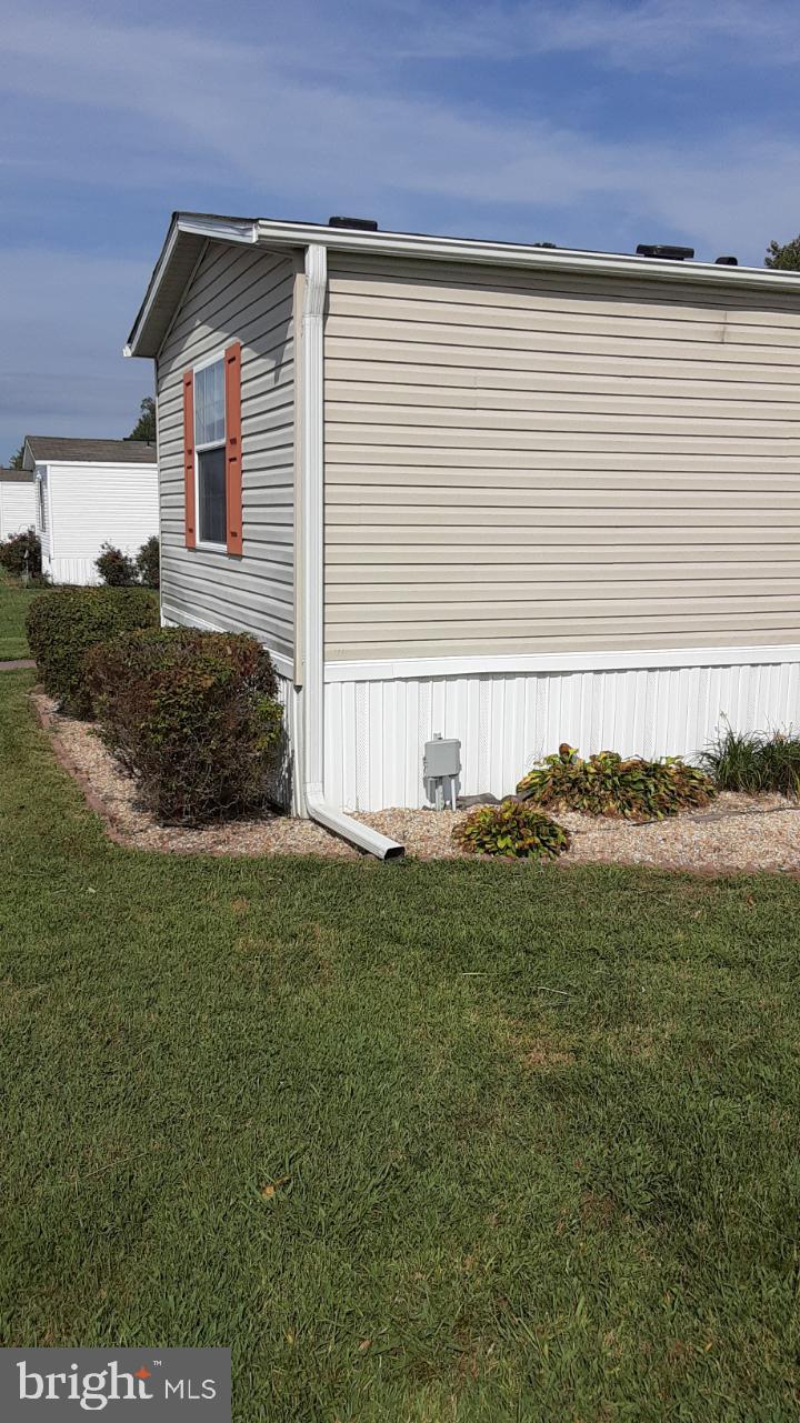 STRAWBERRY VILLAGE - Residential