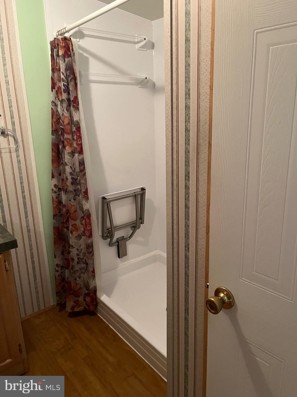 STRAWBERRY VILLAGE - Residential