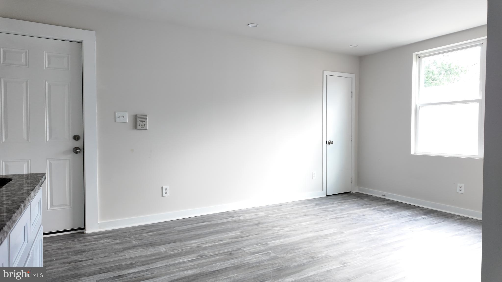 4306 HALLEY TERRACE PLACE SE 1