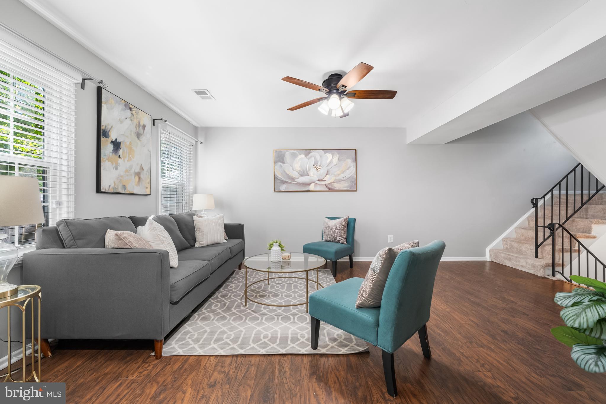 NEWINGTON STATION - Residential