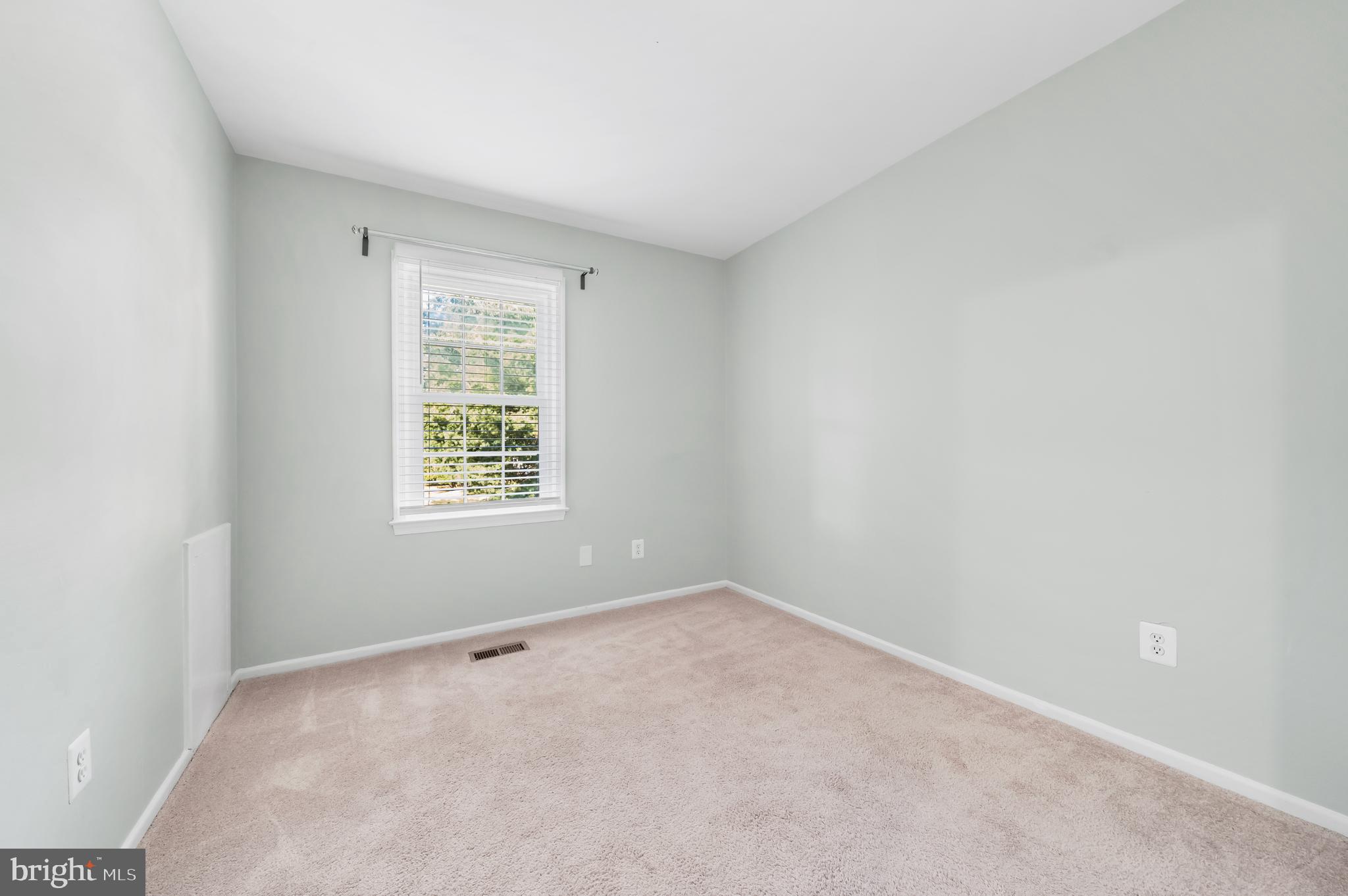 NEWINGTON STATION - Residential