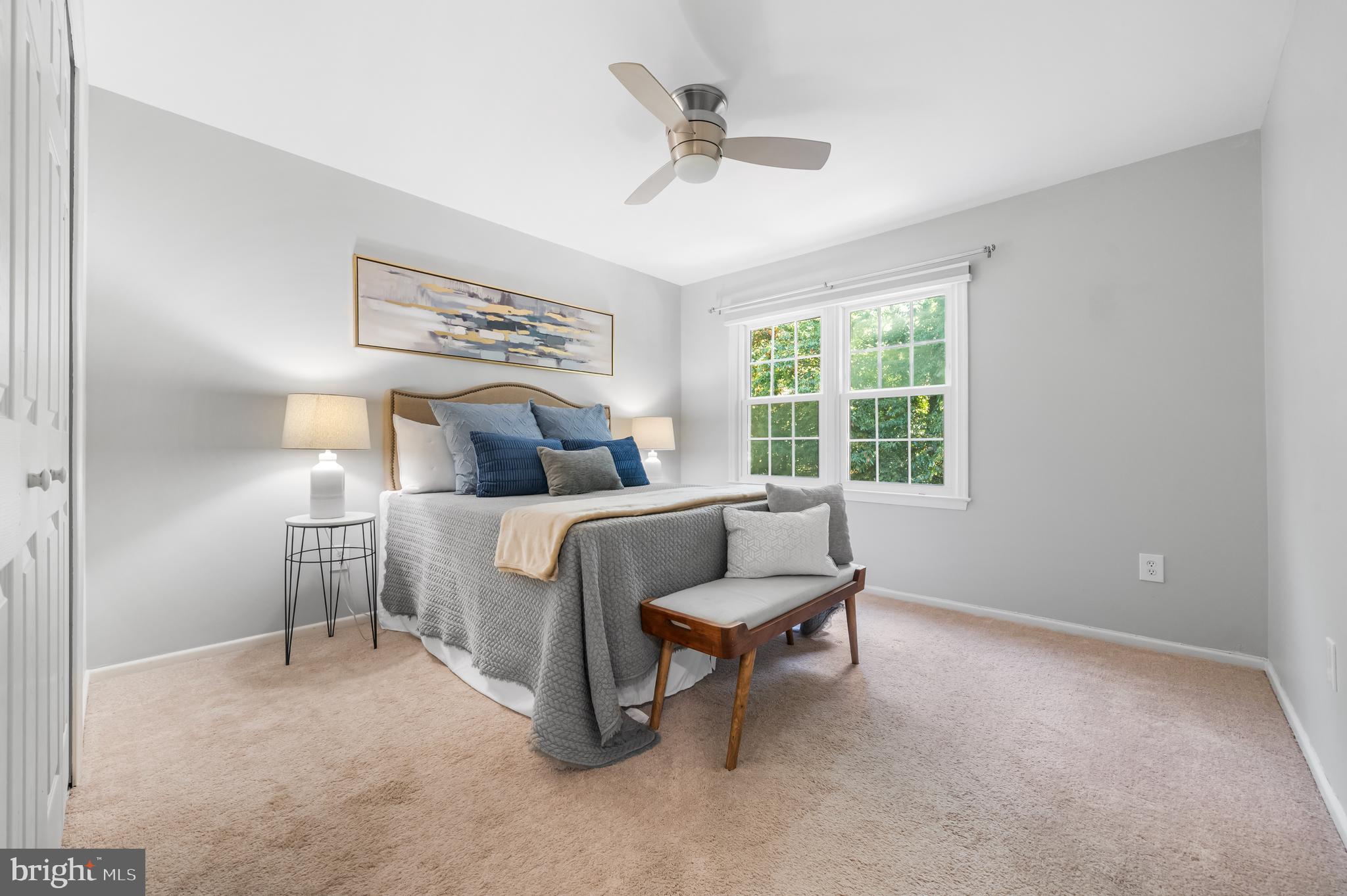 NEWINGTON STATION - Residential