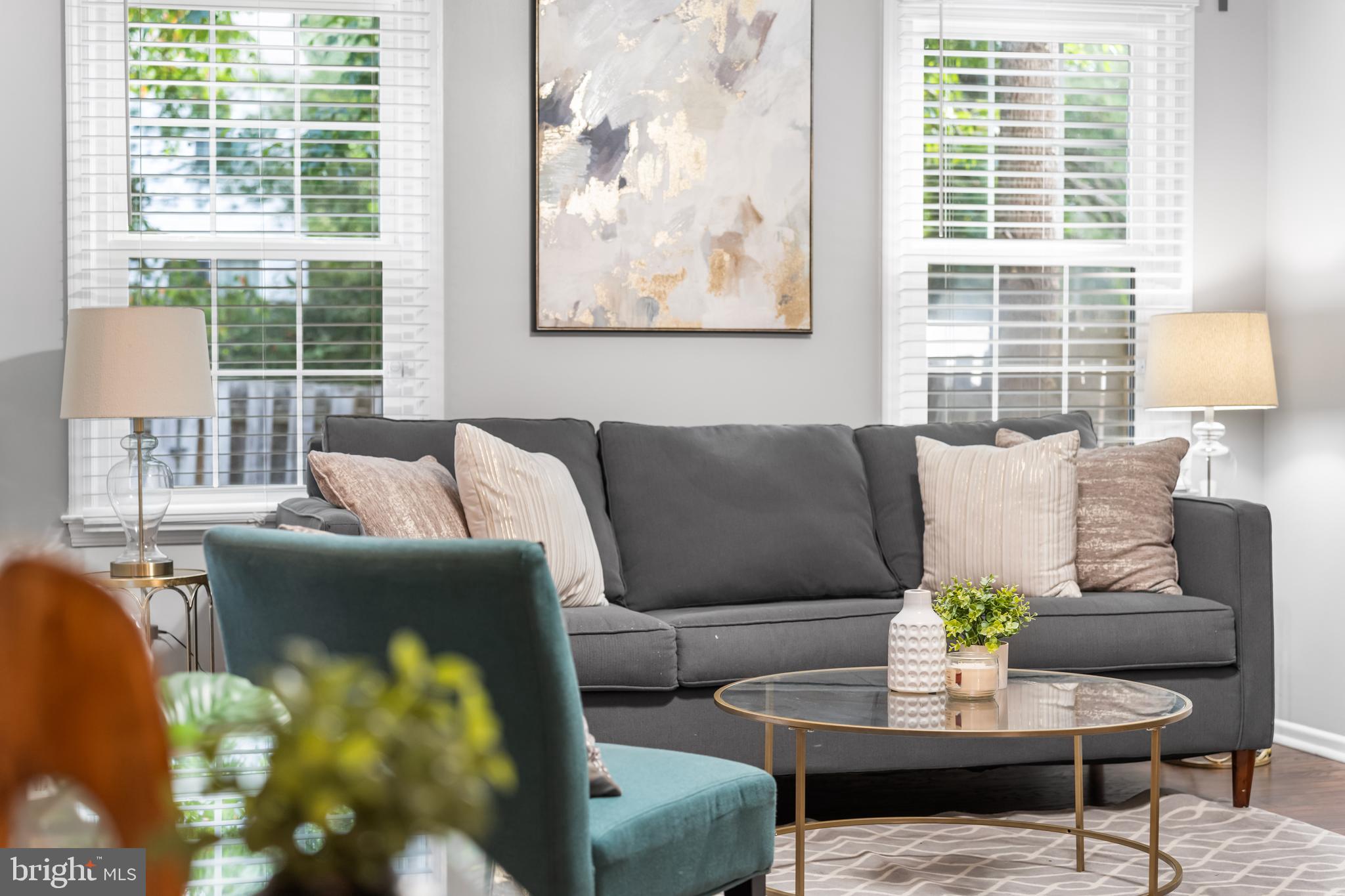 NEWINGTON STATION - Residential