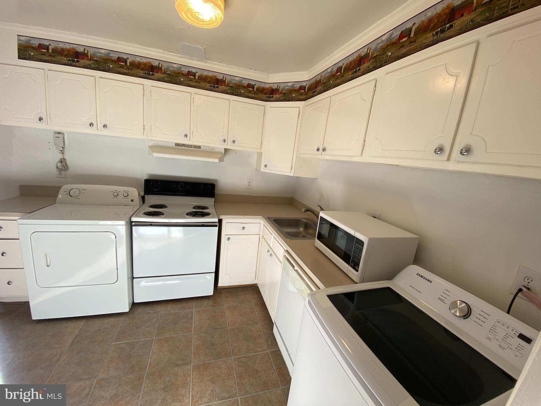 BRAGG HILL - Residential Lease