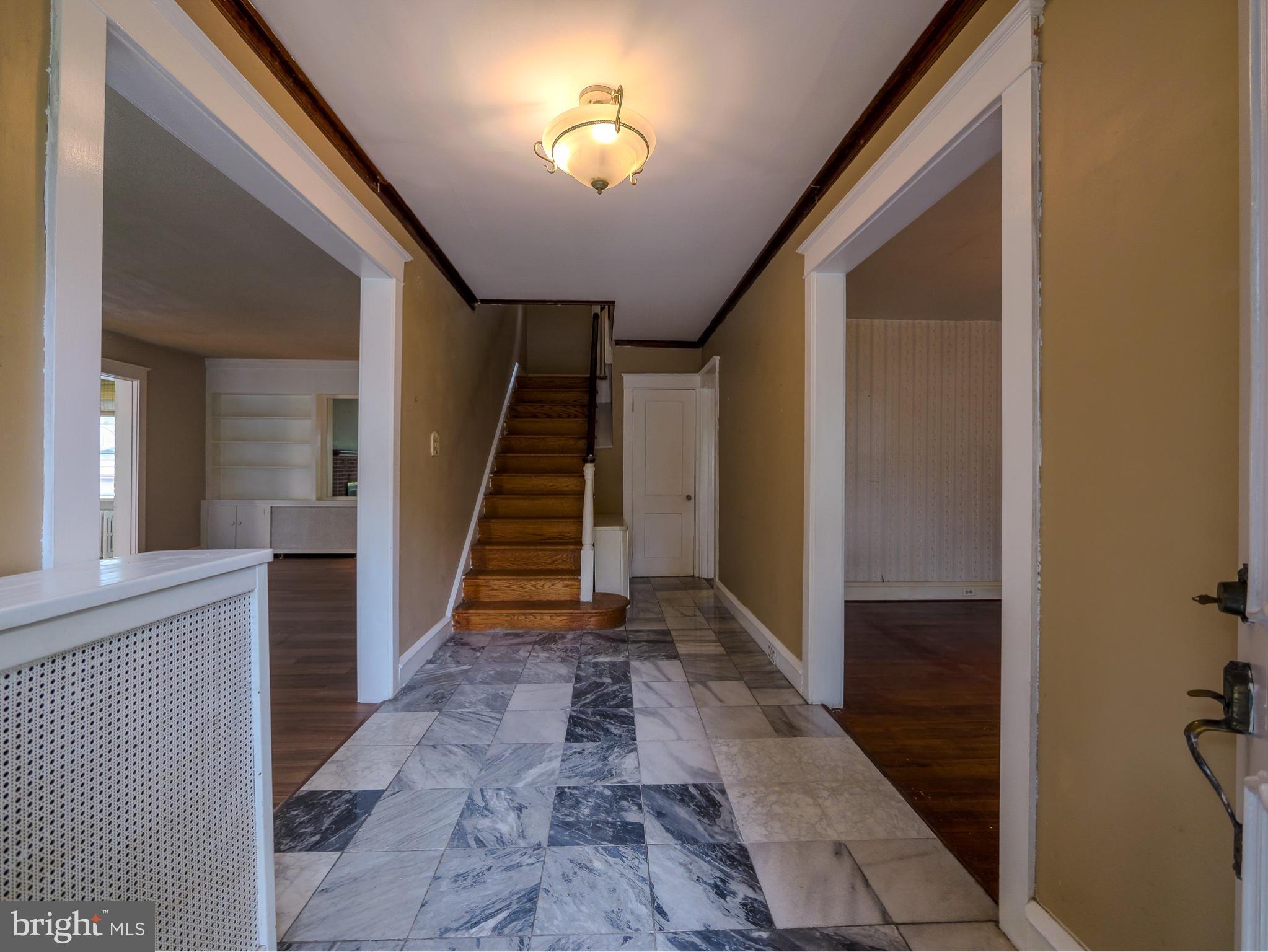 705 EDMONDS AVENUE