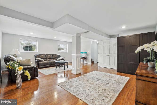 ARMFIELD FARMS - Residential