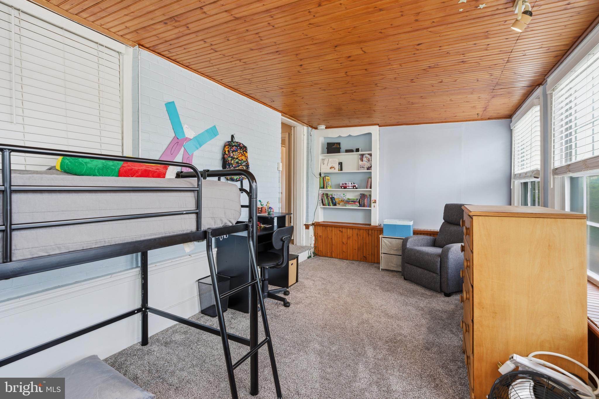 DREXEL HILL - Residential