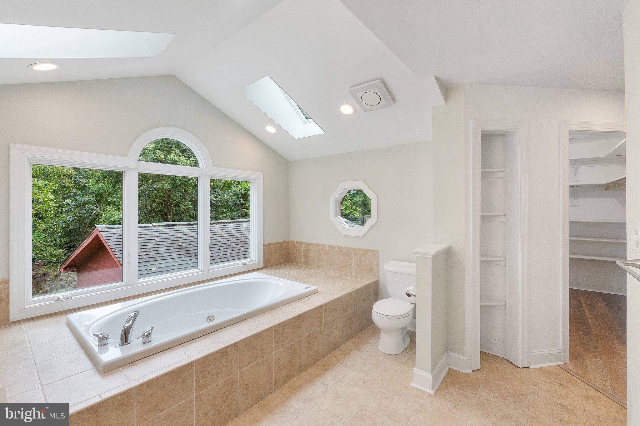 CATOCTIN MT - Residential