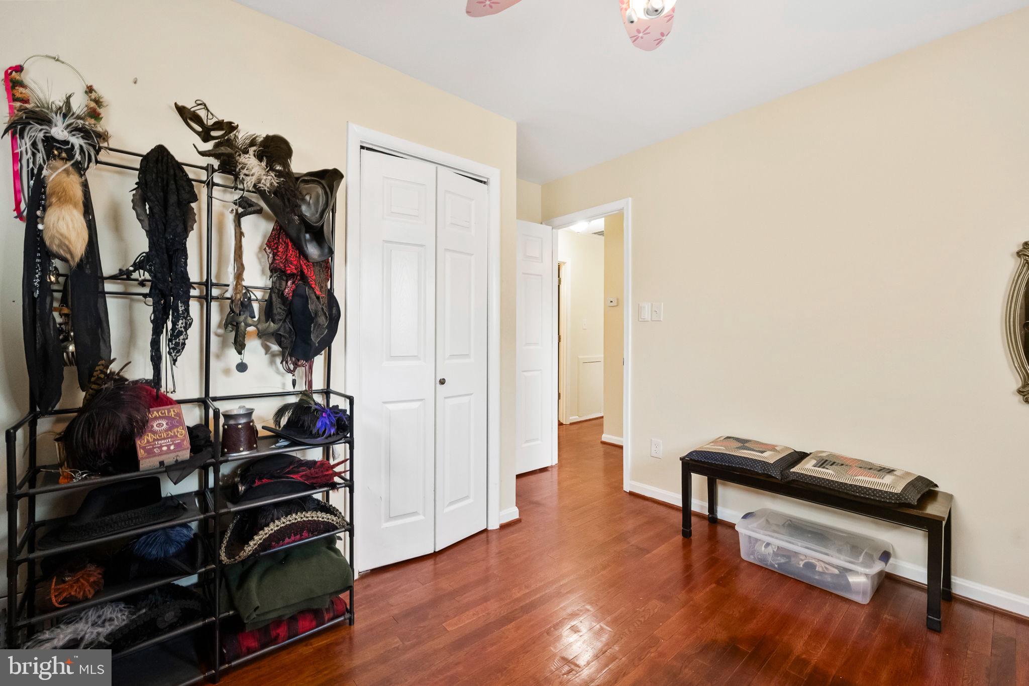 LOISDALE ESTATES - Residential